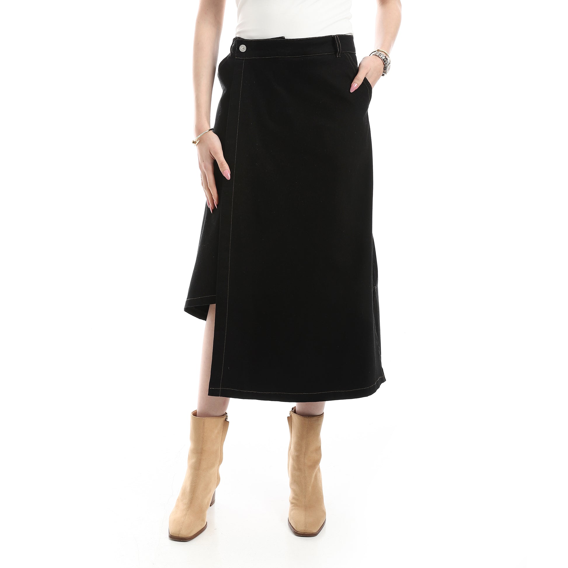 non-symmetrical skirt - Black View 1